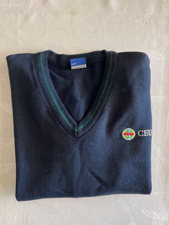 jersey azul de CEU 14 años