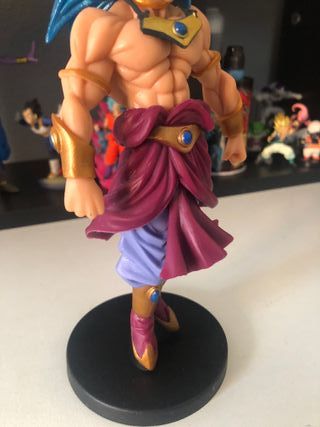 Figura broly dragon ball z