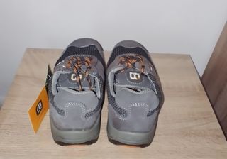Zapatos de Seguridad Talla 36 Nuevos con Etiqueta