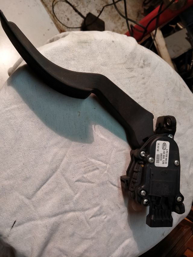 Pedale acceleratore alfa romeo 159   150