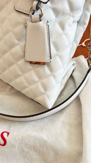 BOLSO GUESS
