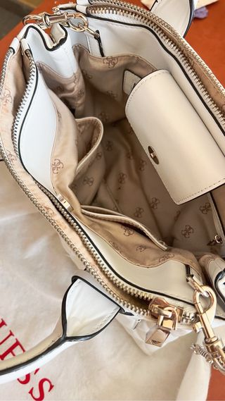BOLSO GUESS