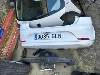 defensa y porton seat ibiza