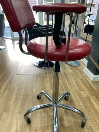 Sillón de peluquería de niño