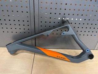 Cuadro Cube AMS talla 16