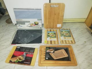 Útiles de cocina-platos-bandejas.