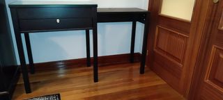 Mesa estudio IKEA negra.