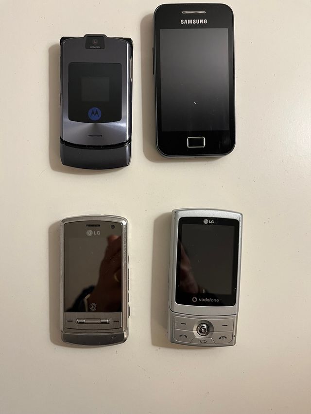 4 telefoni anni ‘90