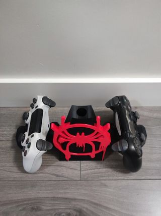 Soporte Mandos PS4 Spiderman