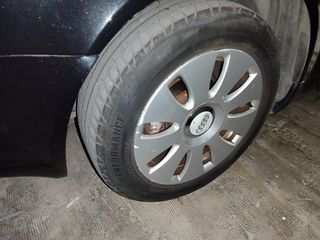 Llantas Audi originales con neumáticos