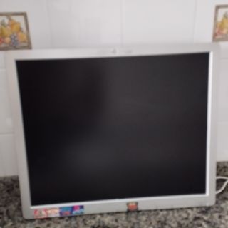 Monitor HP 19 pulgadas Reutilizalo