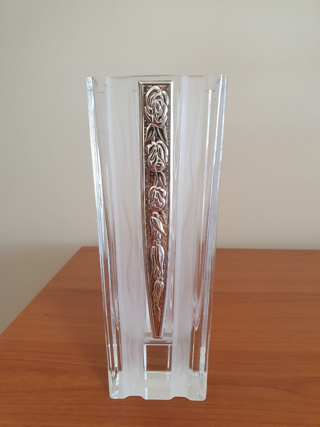 Vasi in cristallo e argento