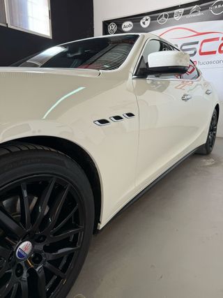 Maserati Ghibli 2015