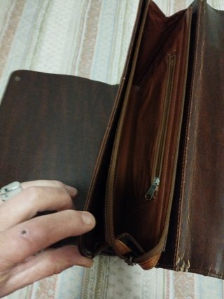 MALETA O CARTERA DE PIEL ITALIANA