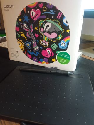 Tableta gráfica Wacom Intuos S casi nueva