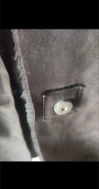 Abrigo de ante negro