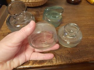 4 TAPONES CRISTAL DE ANTIGUOS BOTES DE FARMÁCIA.