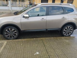 Nissan Qashqai+2 2013