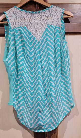 Camisetas  falda y vestido 