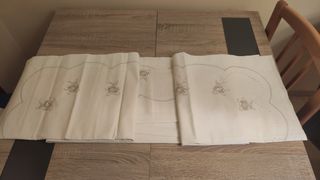 Juego de sabanas bordadas sin estrenar