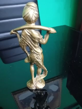 Leydi justicia chiná de bronce antiguo