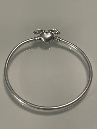 Pulsera rigida pandora corazon alas