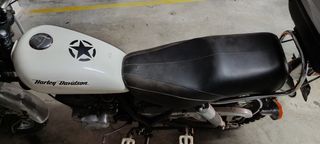 Suzuki gn250 Harley Davidson