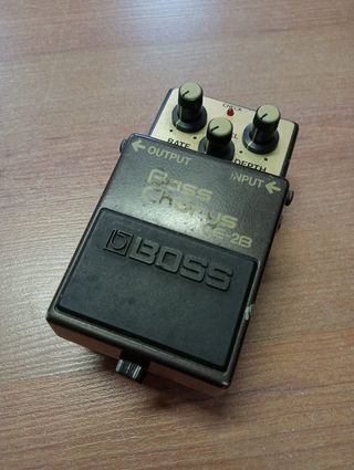 Pedal Analógico Bass Chorus BOSS