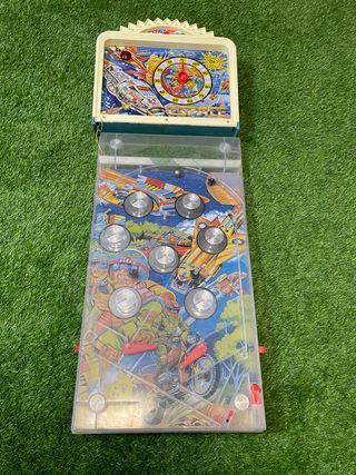 Maquina de juegos pinball