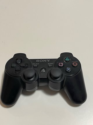 PS3 SLIM + DUALSHOCK 3 + JUEGOS