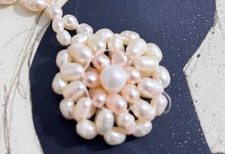 Collar vintage perla crema rosa barroco flor nuevo