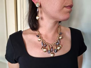 Juego de collar y pendientes