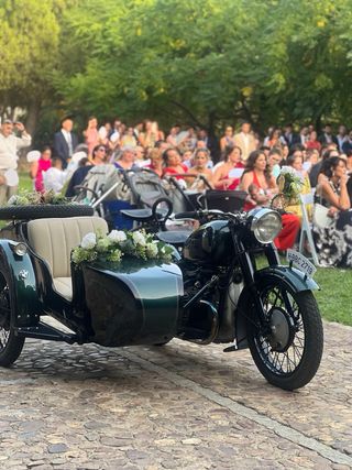 alquiler de sidecar para bodas 