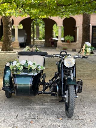 alquiler de sidecar para bodas 