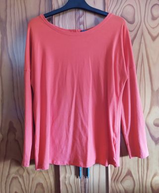 Talla XS (34/36) mujer. Blusa color coral bonita