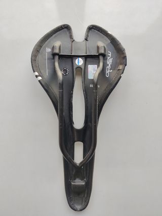 Sillín carbono bicicleta 104 gr Aspide