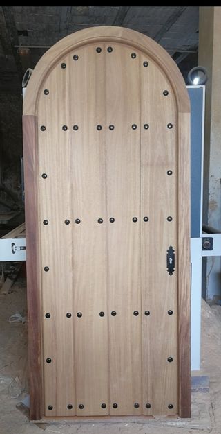 carpintería de madera, puertas 
