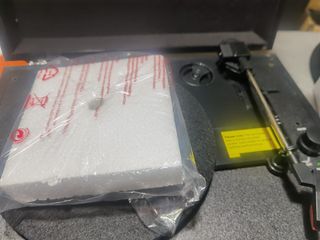 Numark PT01 Touring – Plato Giradiscos de Maleta U