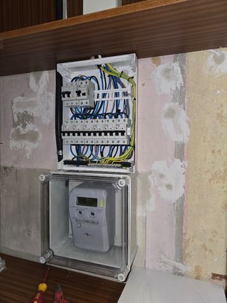 electricista lampista 