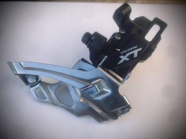 Desviador y maneta SHIMANI XT 2v