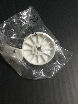 Rueda para cesto lavavajillas Ariston-Indesit 