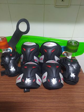 Monopatín niñ@, casco y protecciones