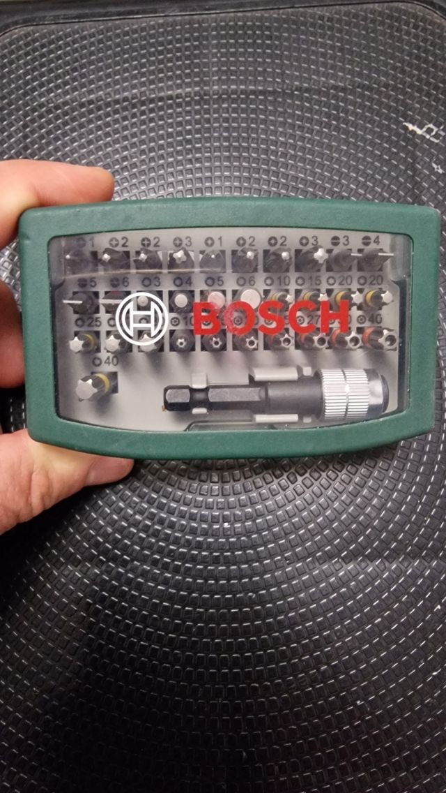 Juego de puntas BOSCH 32 PCS

