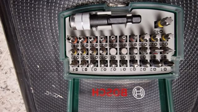 Juego de puntas BOSCH 32 PCS

