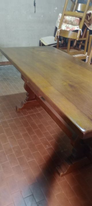 Tavolo antico in legno massello