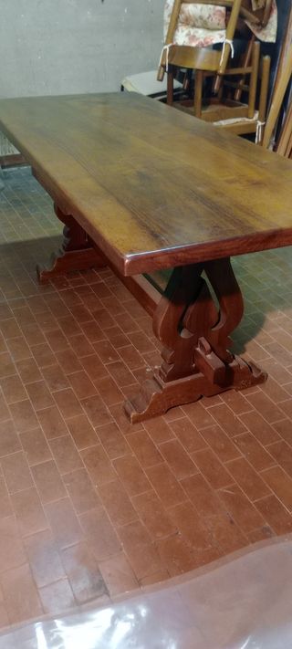 Tavolo antico in legno massello