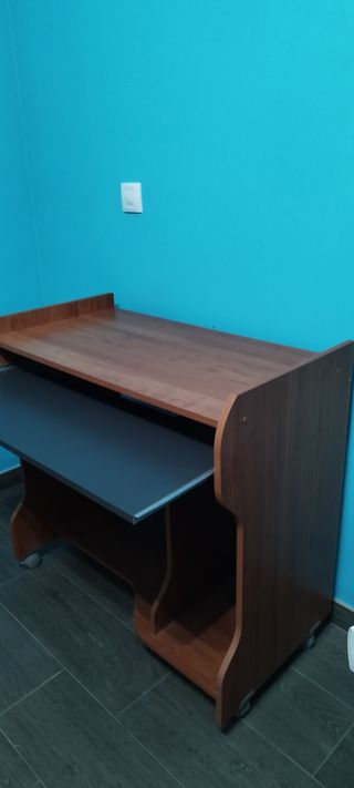 MESA DE ESCRITORIO