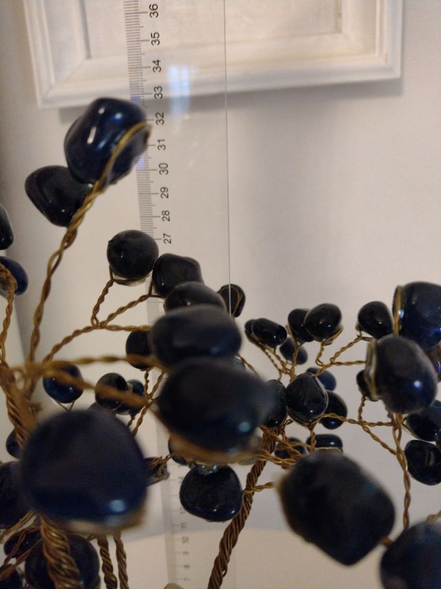 Albero in pietra semipreziosa