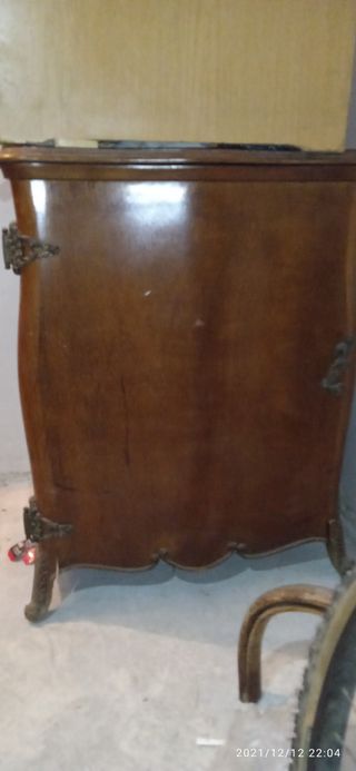 Maquina de coser antigua