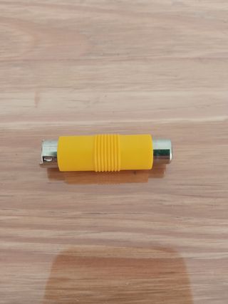 Adaptador RCA hembra a S-VIDEO 8 Pines